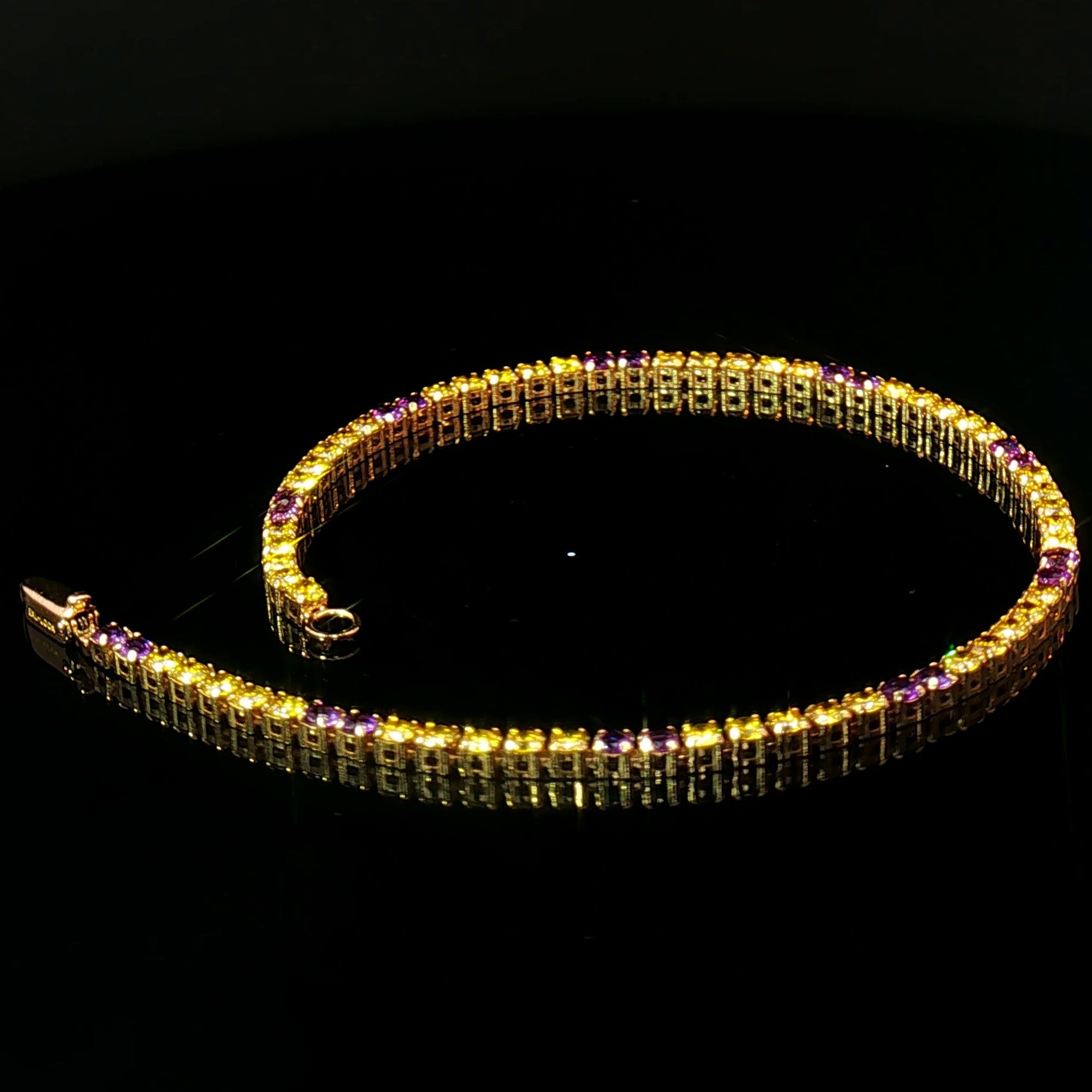 18k Yellow Gold Tennis Bracelet with 2.80 tcw Natural Intense Yellow Diamonds and Amethyst – 7.2
