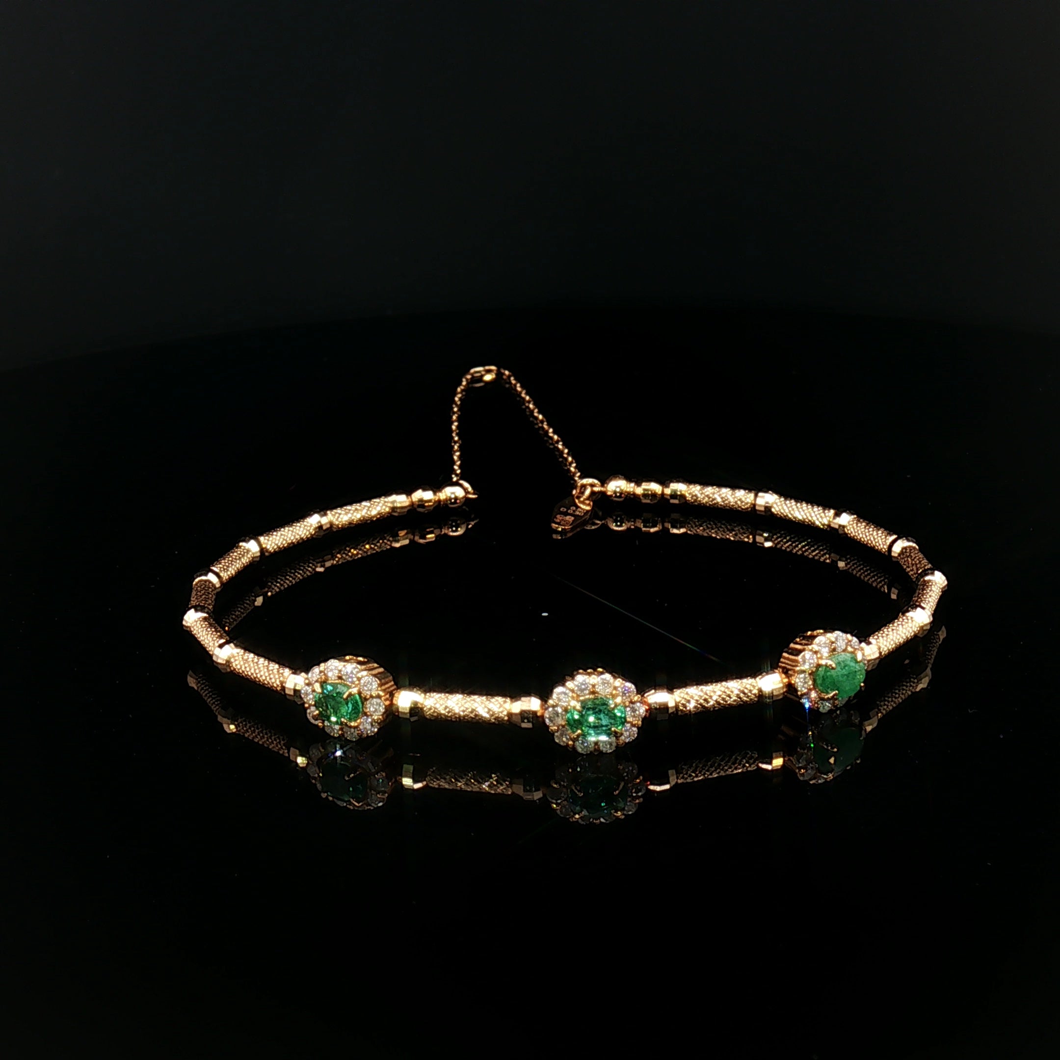 18k Yellow Gold Emerald & Diamond Adjustable Bangle – Oval Green Emeralds (0.50ct) & Natural Diamonds (0.30ct), Fits 16–20