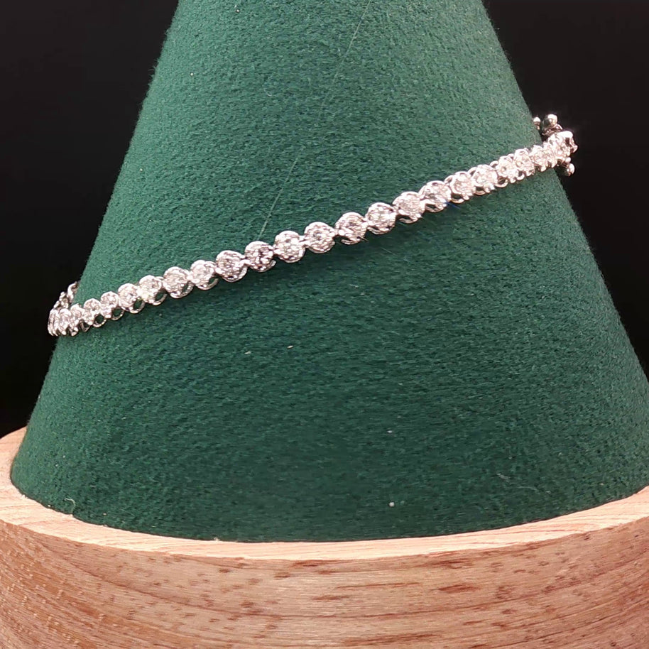 18k White Gold Diamond Tennis Bracelet – 2.00ct Natural Round Brilliant Diamonds, 17.5cm with Triple Secure Clasp