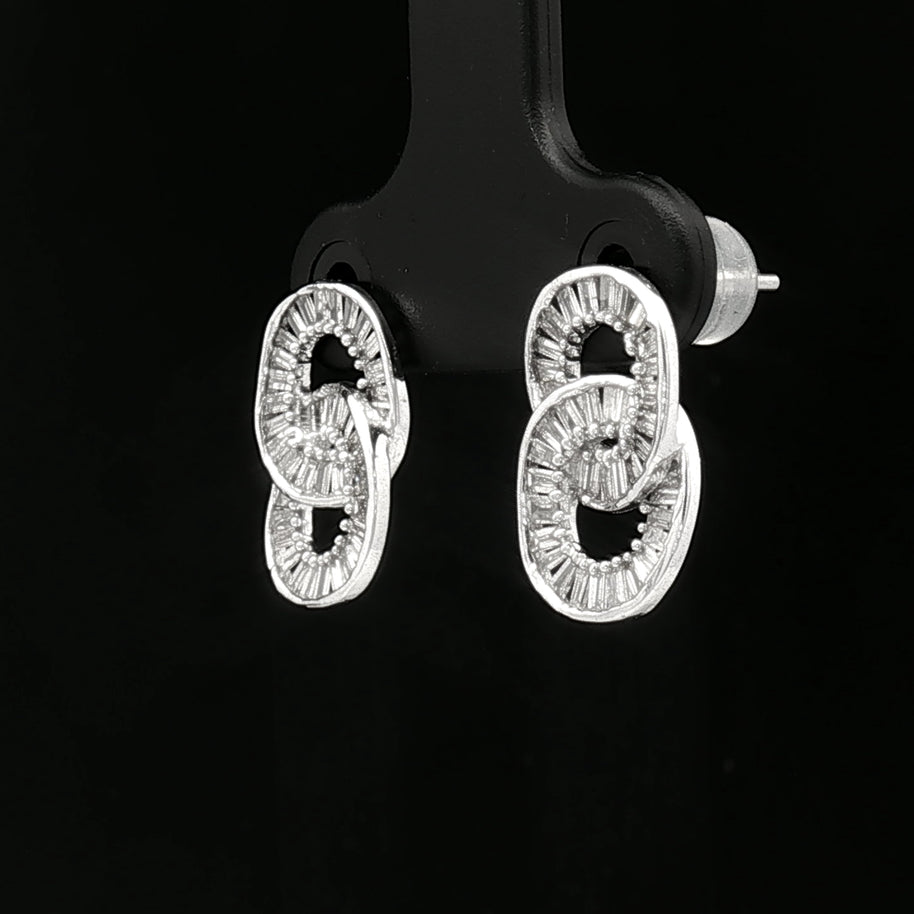 18k White Gold Infinity Dangle Earrings – 1.00ct Natural Baguette & Brilliant Cut Diamond Links