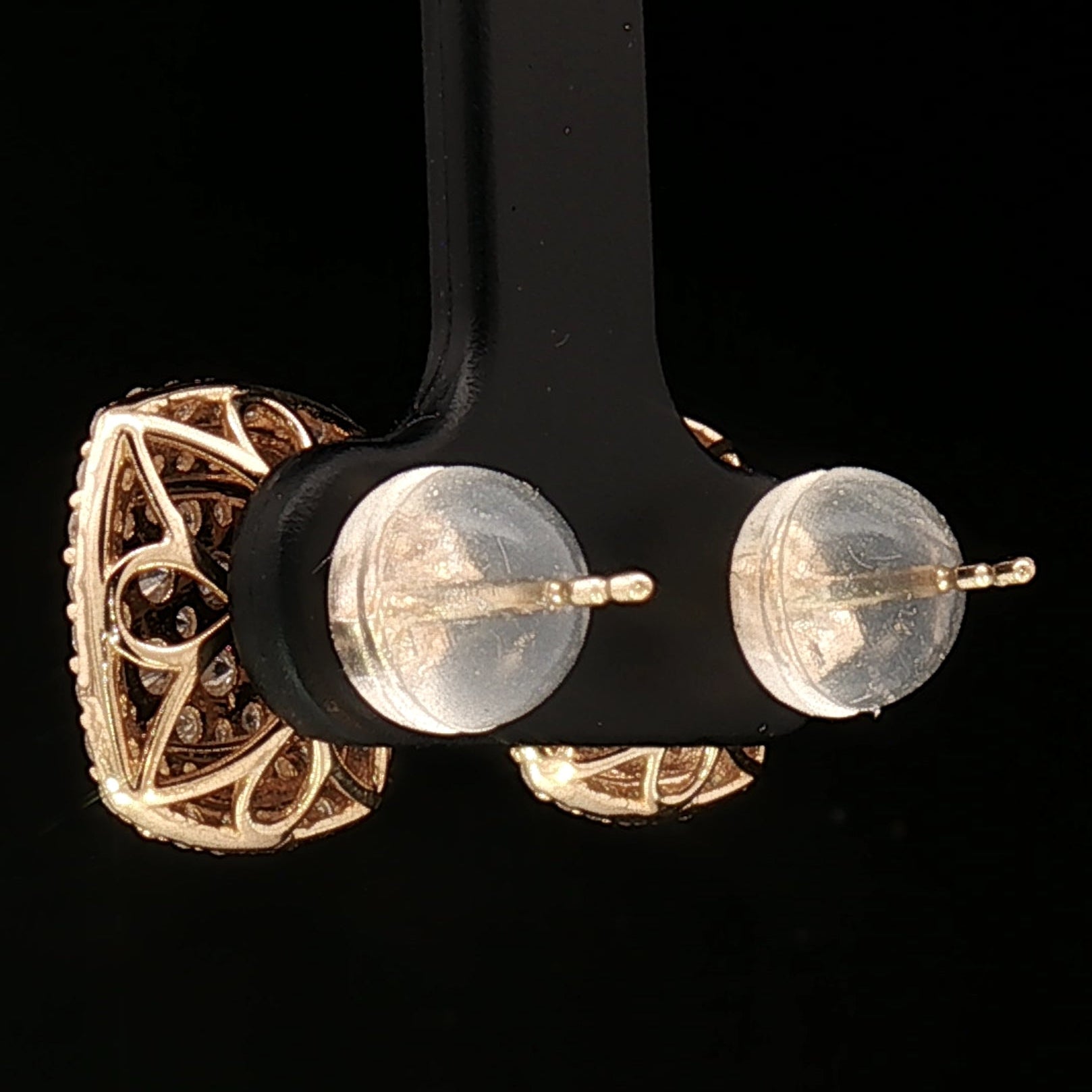 18k Yellow Gold Square Stud Earrings with 1.50tcw Natural Diamonds