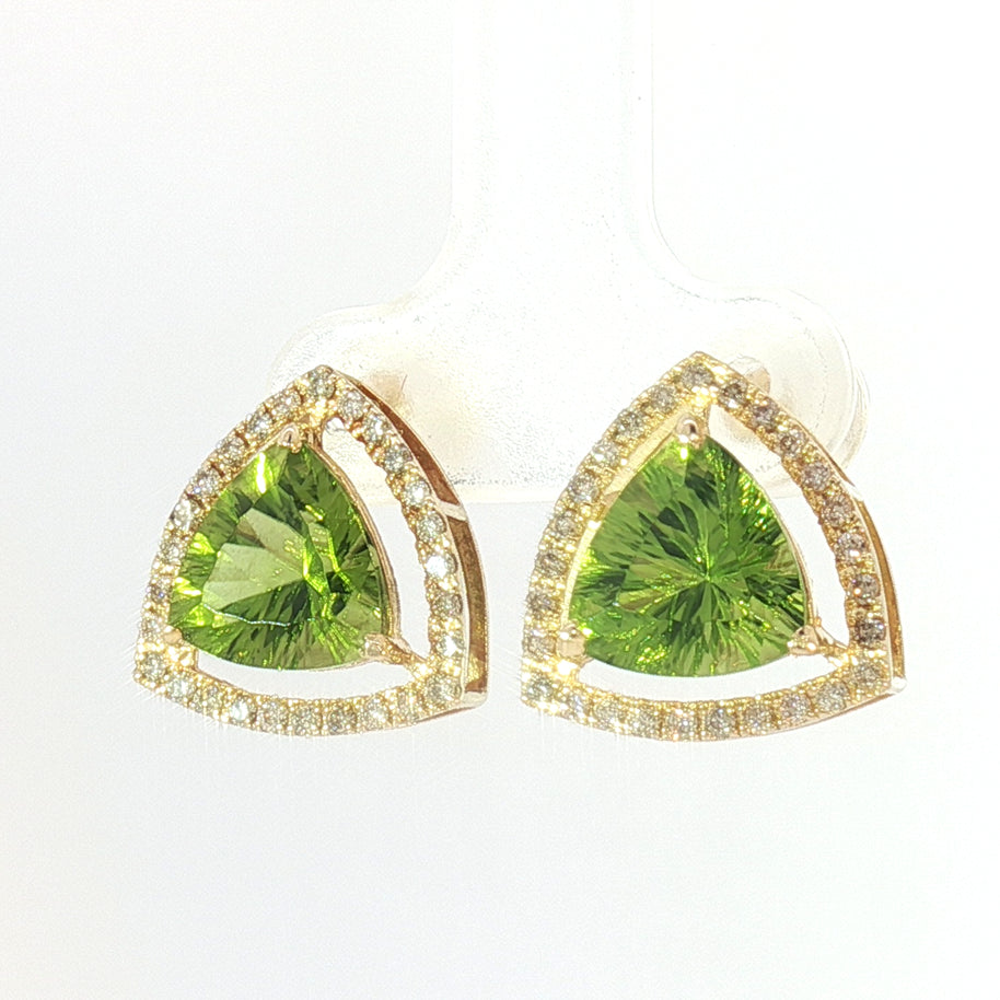 18k Yellow Gold Halo Stud Earrings with 5.00tcw Peridot and 0.50tcw Natural Diamond