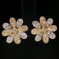 18k 2-Colour Yellow and White Gold Floral Stud Earrings with 1.00tcw Natural Diamond