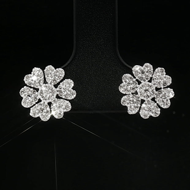 18k White Gold Floral Stud Earring with 0.50tcw Natural Diamond