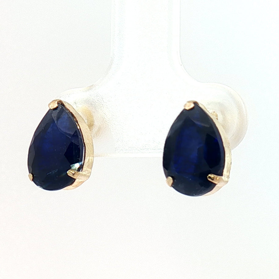 18k Yellow Gold Stud Earrings with 5.00tcw Deep Blue Sapphire