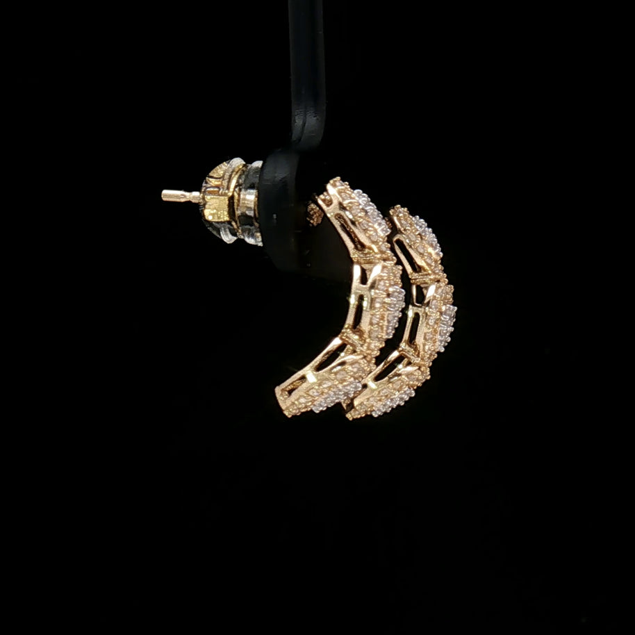 18k Yellow & White Gold Tri-Heart Half Loop Earrings – 0.50ct Natural Round Brilliant Diamond Clusters