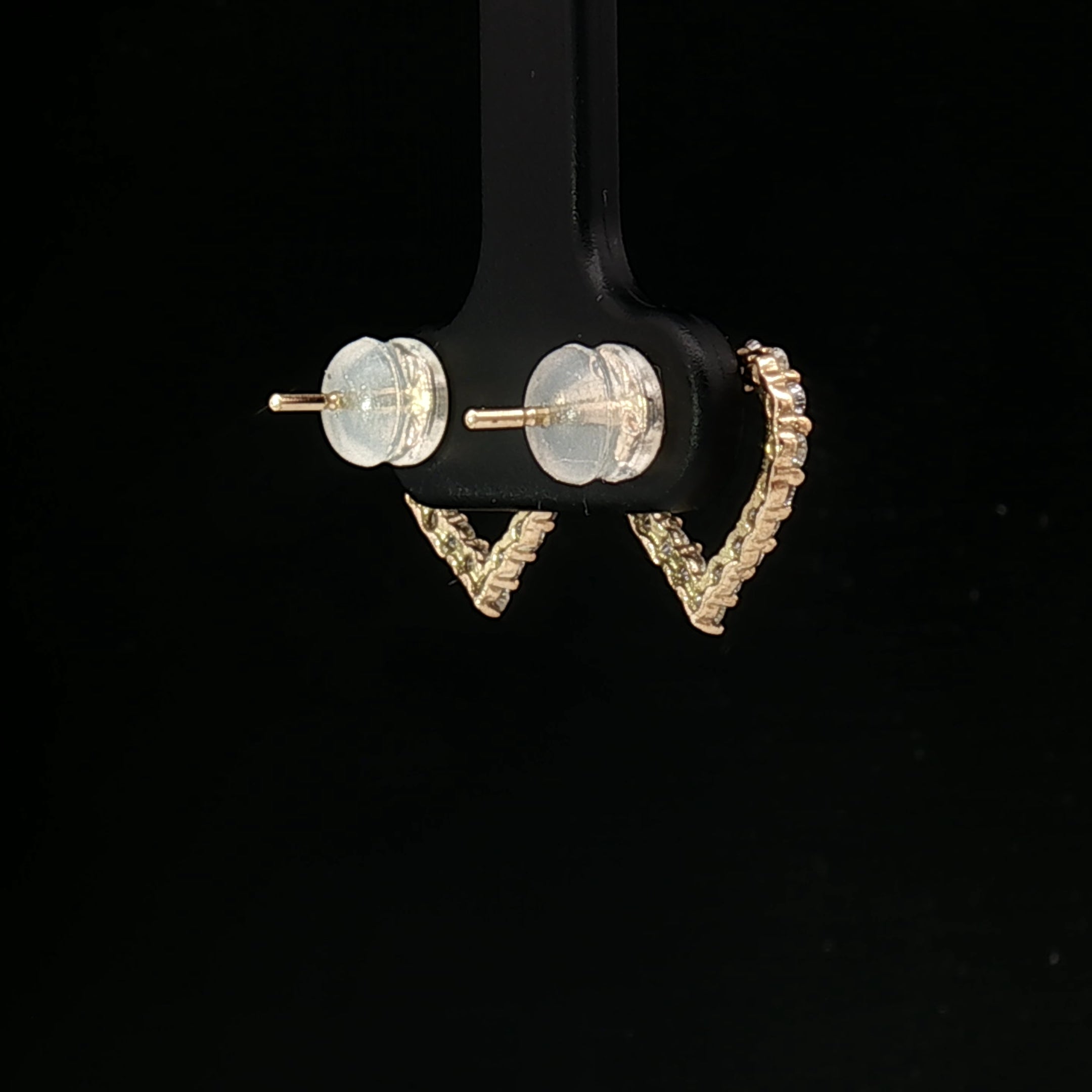 18k Yellow Gold Open Heart Stud Earrings – 0.70ct Natural Round Brilliant Diamonds