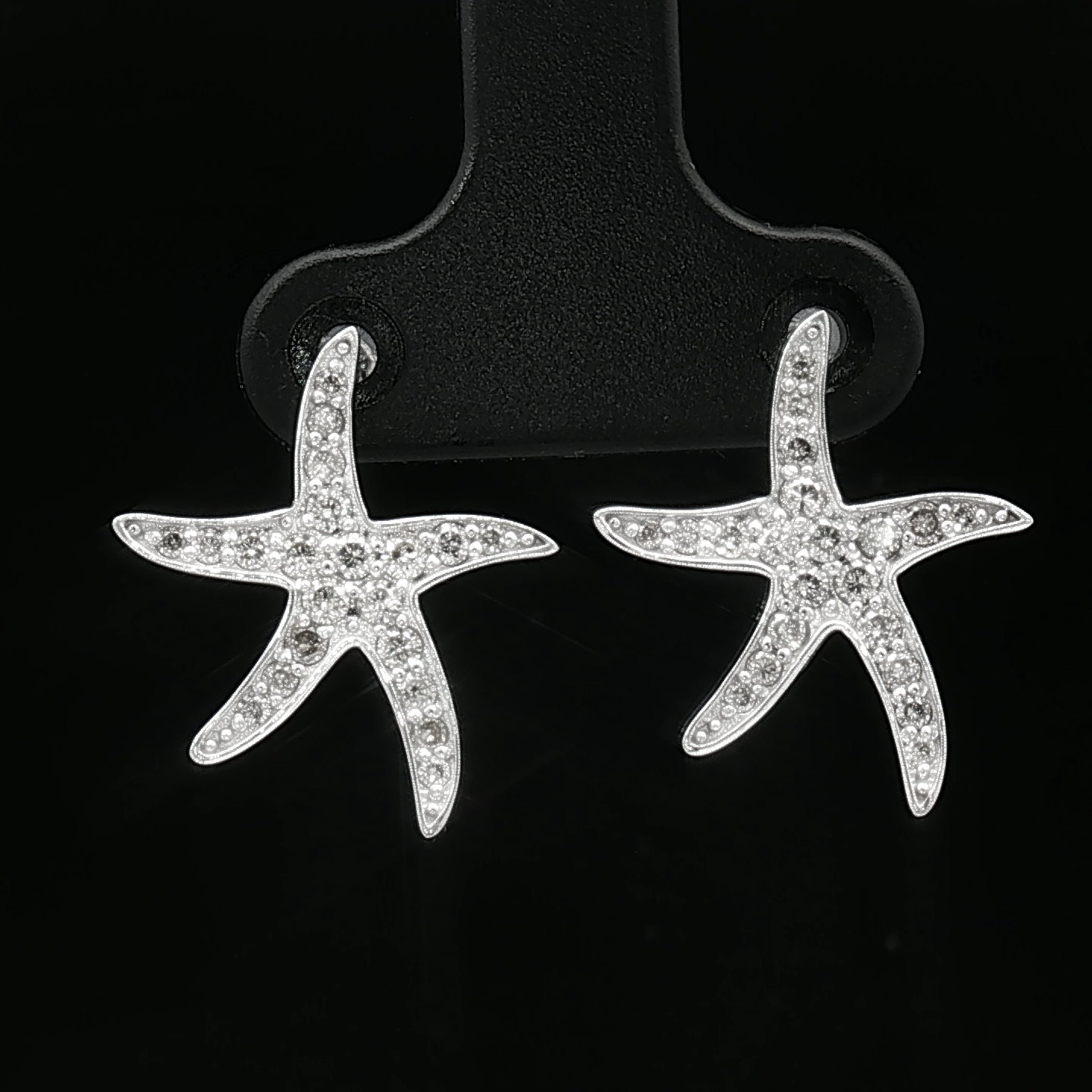 18k White Gold Starfish Stud Earrings – 0.60ct Natural Brilliant-Cut Diamond