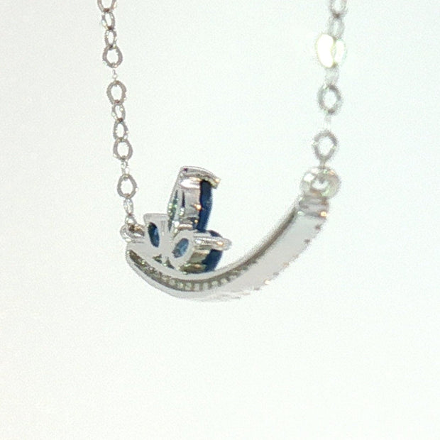 18k White Gold Sapphire Lotus in Smiley Natural Diamond Necklace