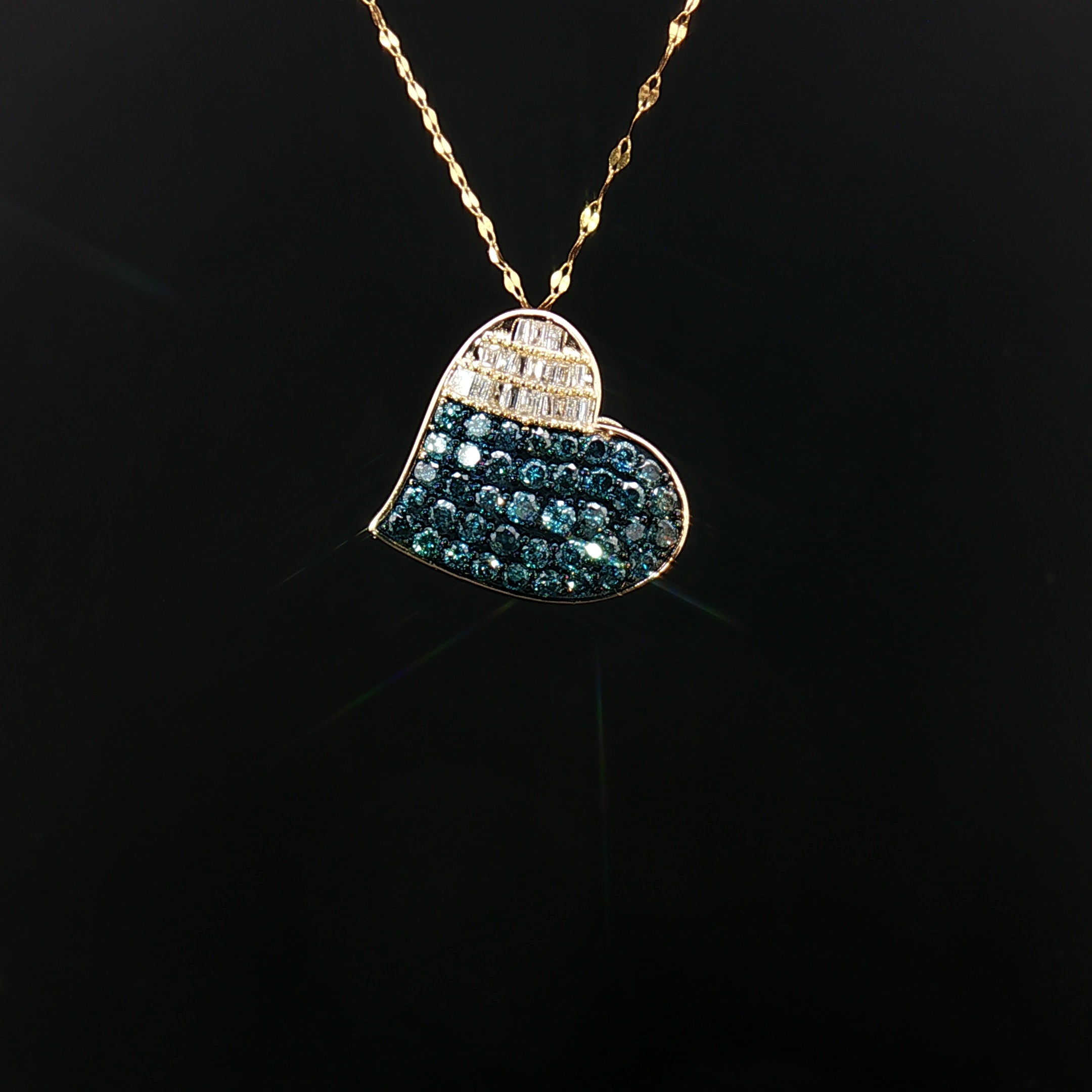 18k Yellow Gold Heart Pendant – 1.00ct Fancy Blue & Colourless Natural Round & Baguette Diamonds