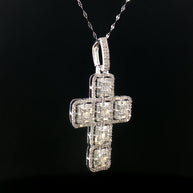 18k White Gold Diamond Cross Pendant – 1.30ct Natural Baguette & Round Brilliant Diamond Illusion Design