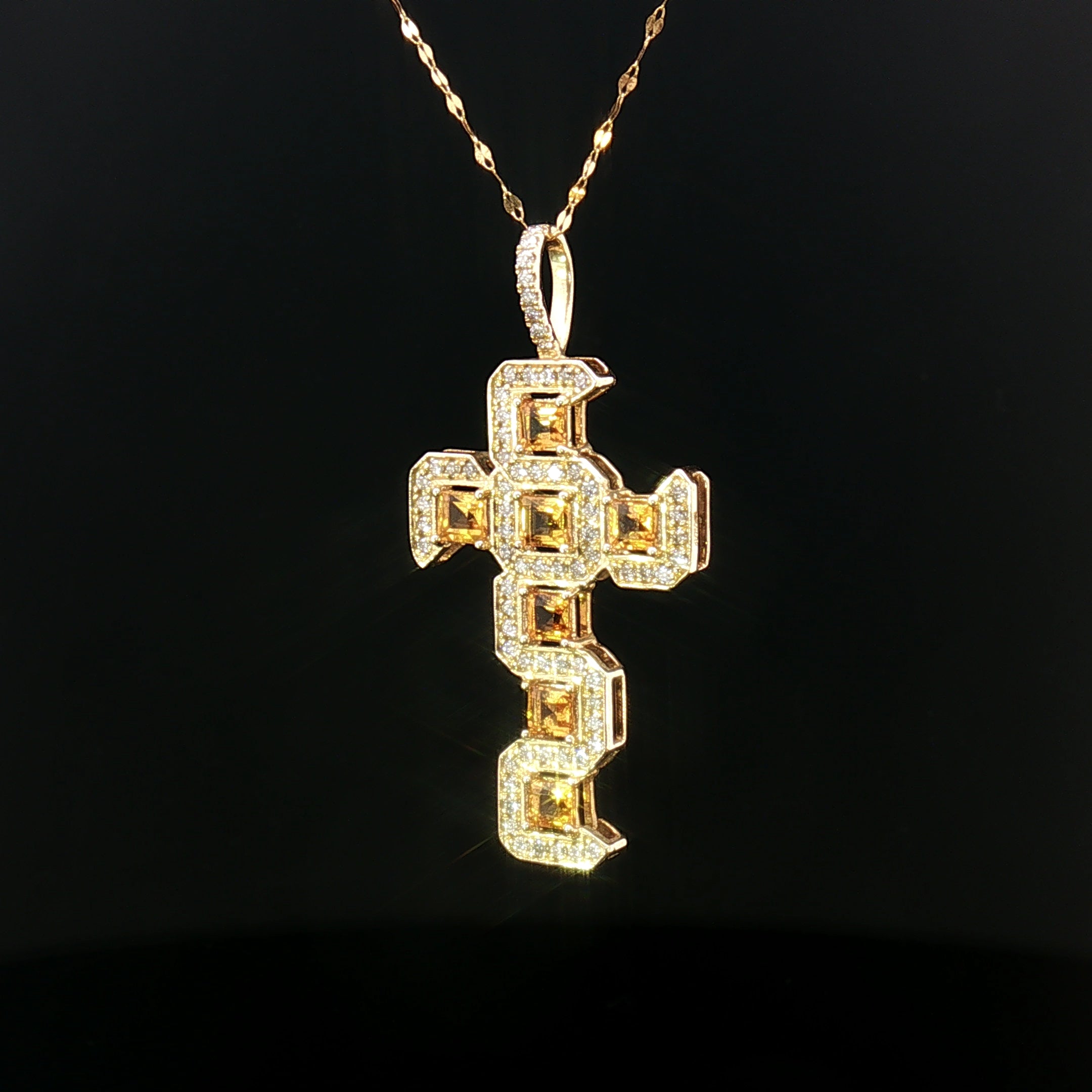 18k Yellow Gold Cross Pendant – 1.35ct Square-Cut Citrine & 0.40ct Natural Brilliant Diamonds