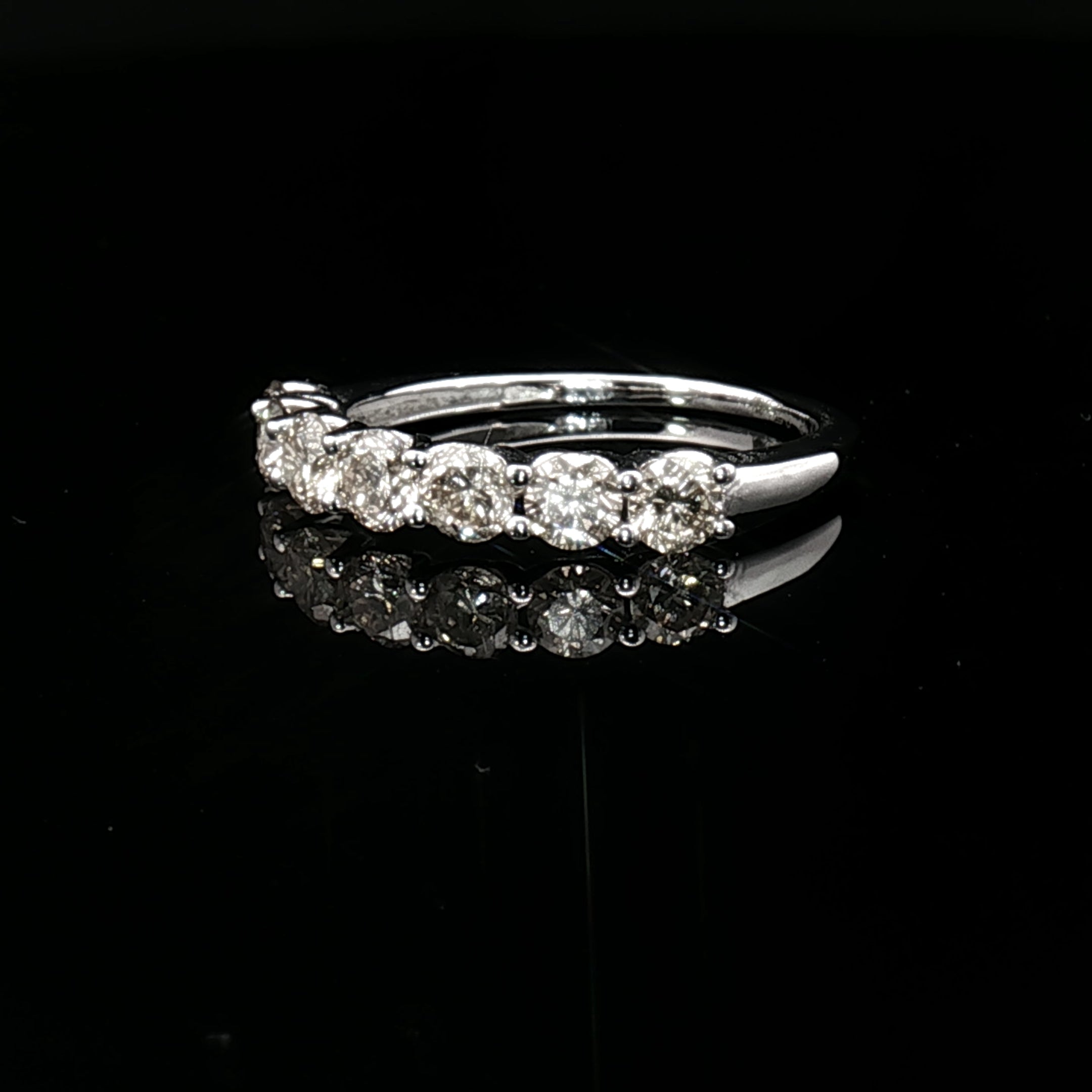 18k White Gold 7-Stone Eternity Ring – 1.00ct Natural Round Brilliant Diamond Band