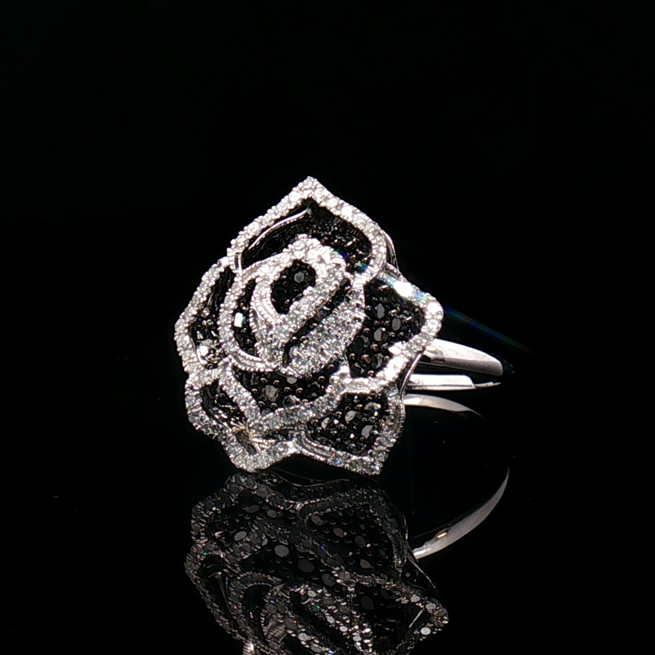18k White Gold Rose Cocktail Ring – 1.00ct Black & Colourless Natural Round Brilliant Diamond Cluster