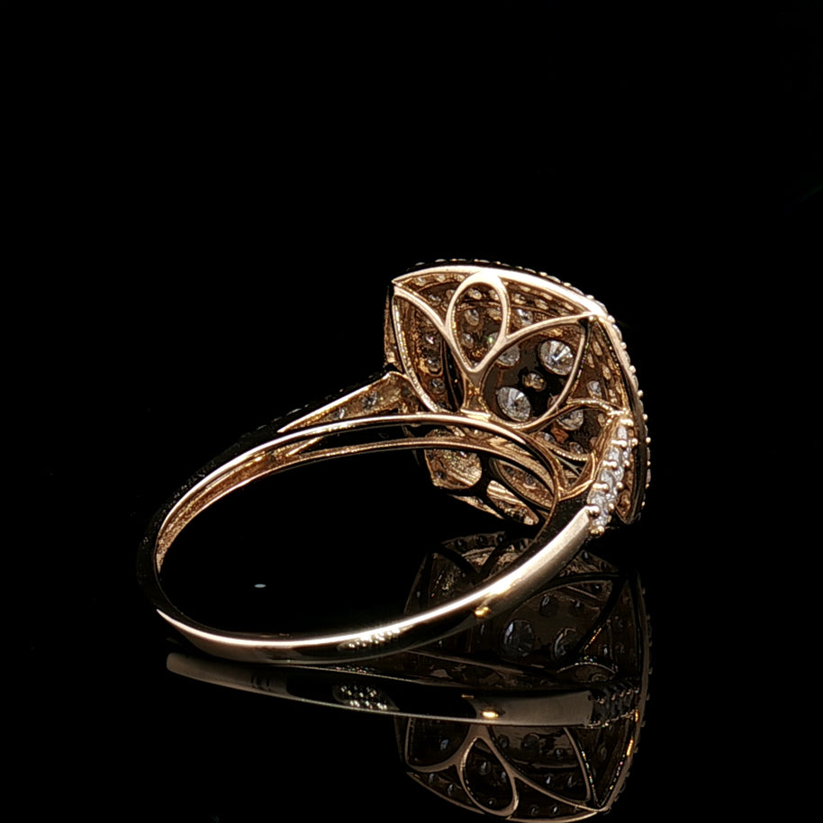 18k Yellow Gold Multi-Stone Ring – 1.00ct Cushion-Cut Illusion Natural Brilliant Diamond Cluster