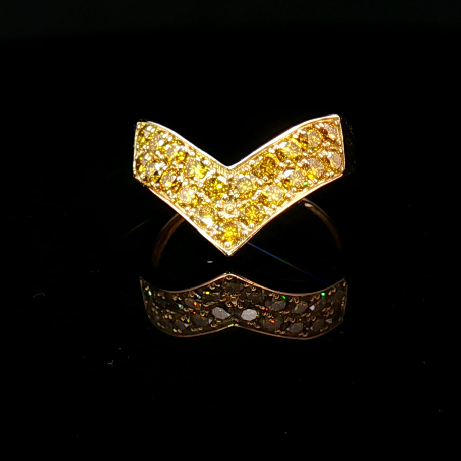 18k Yellow Gold V-Ring – 1.00ct Fancy Deep Yellow Natural Diamond Multi-Stone Design