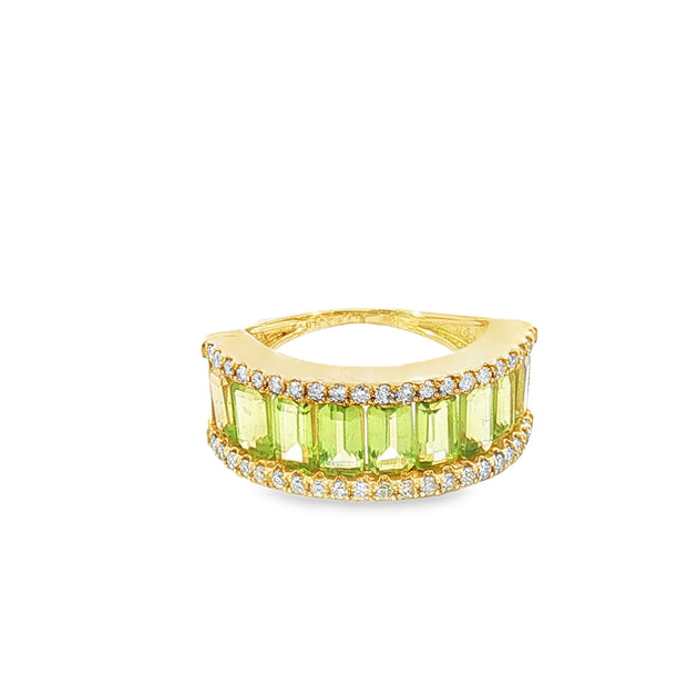 18k Yellow Gold Multi-Stone Ring – 2.60ct Emerald-Cut Peridot & 0.35ct Natural Brilliant Diamonds
