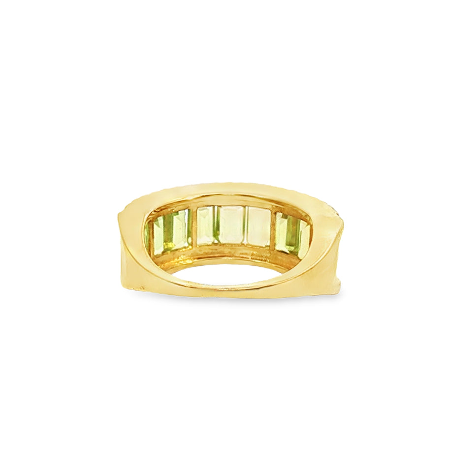 18k Yellow Gold Multi-Stone Ring – 2.60ct Emerald-Cut Peridot & 0.35ct Natural Brilliant Diamonds