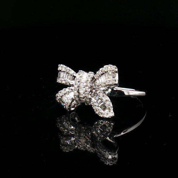 18k White Gold Bow Cocktail Ring – 0.50ct Natural Round & Baguette Diamond Design