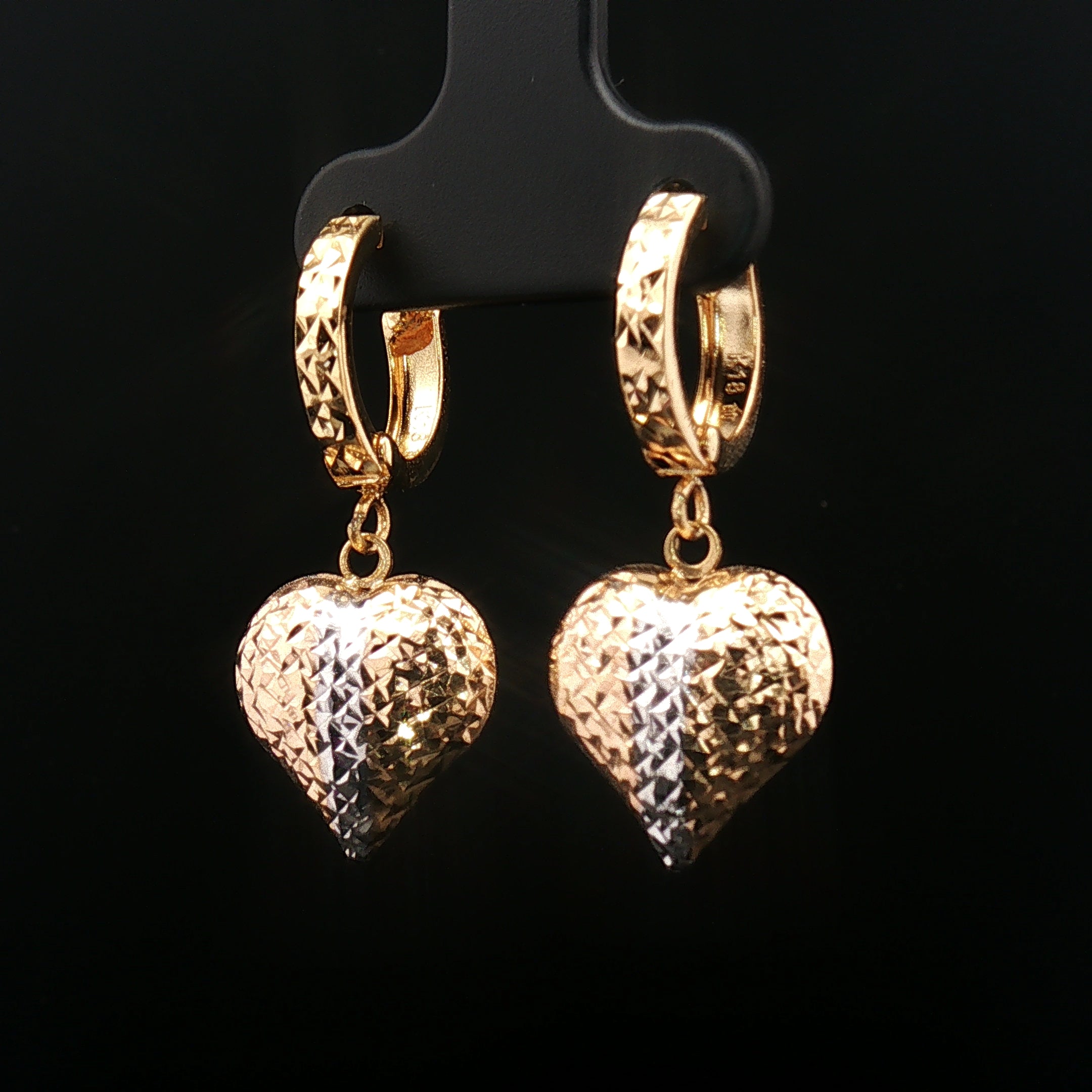 18k Yellow Gold Tri-Colour Heart Dangle Earrings – Textured Yellow, Rose & White Gold Hearts
