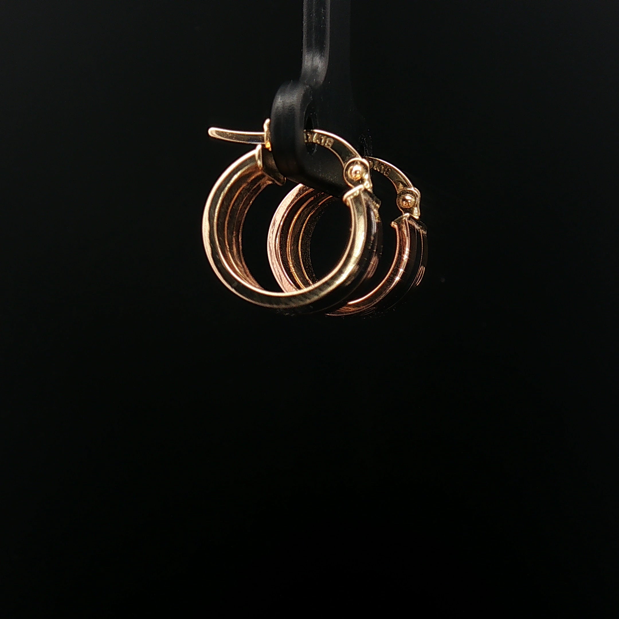 18k Yellow Gold Tri-Colour Hoop Earrings – Interlocking Yellow, Rose & White Gold Motif Hoops