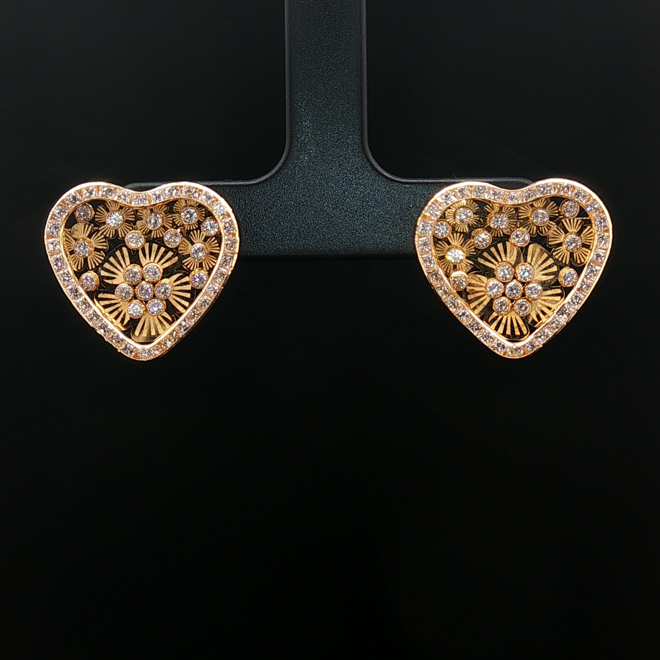 18k Yellow Gold Heart Floral Stud Earrings – Large Moissanite Cluster Design