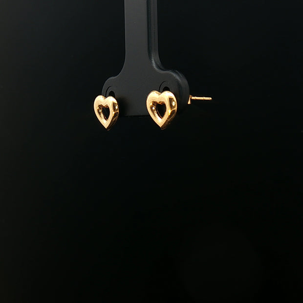 18k Yellow Gold Open Heart Stud Earrings – Delicate Lightweight Classic Design