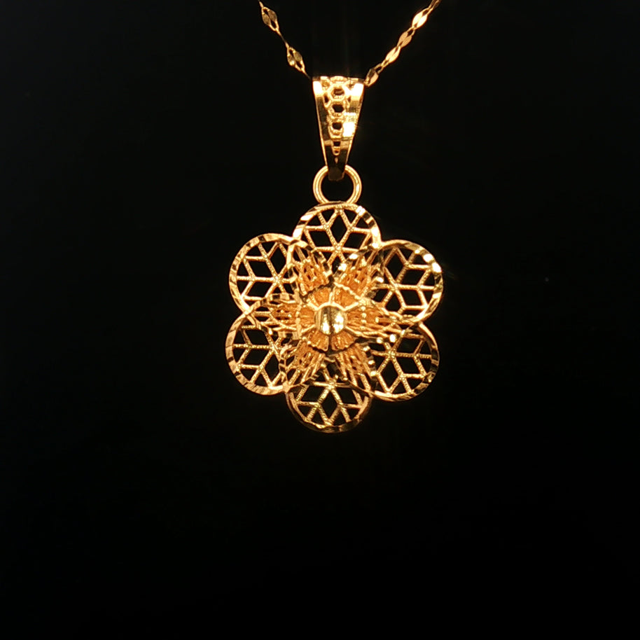21k Yellow Gold Flower Pendant – Lightweight Openwork Floral Design