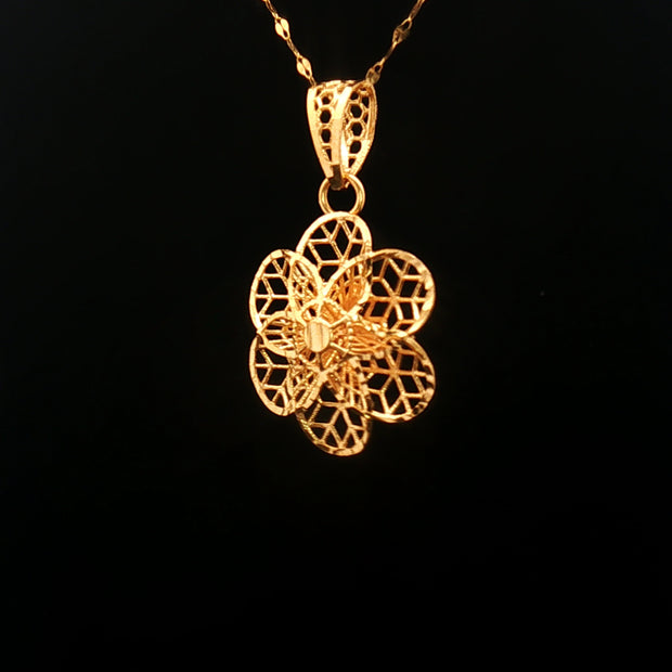 21k Yellow Gold Flower Pendant – Lightweight Openwork Floral Design