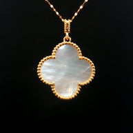 18k Yellow Gold Clover Pendant – 25mm Mother of Pearl with Elegant Beaded Frame