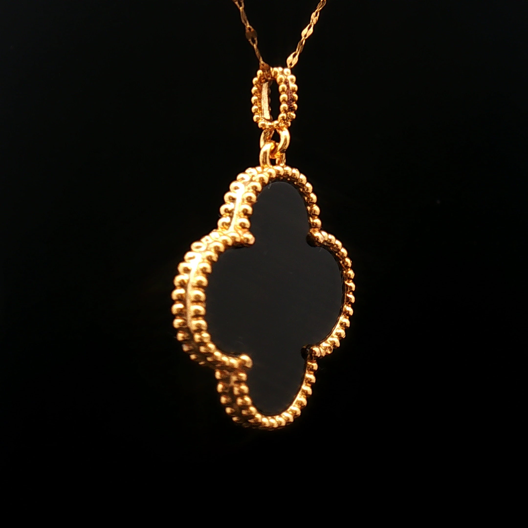 18k Yellow Gold Clover Pendant – 25mm Black Onyx Hollow Charm
