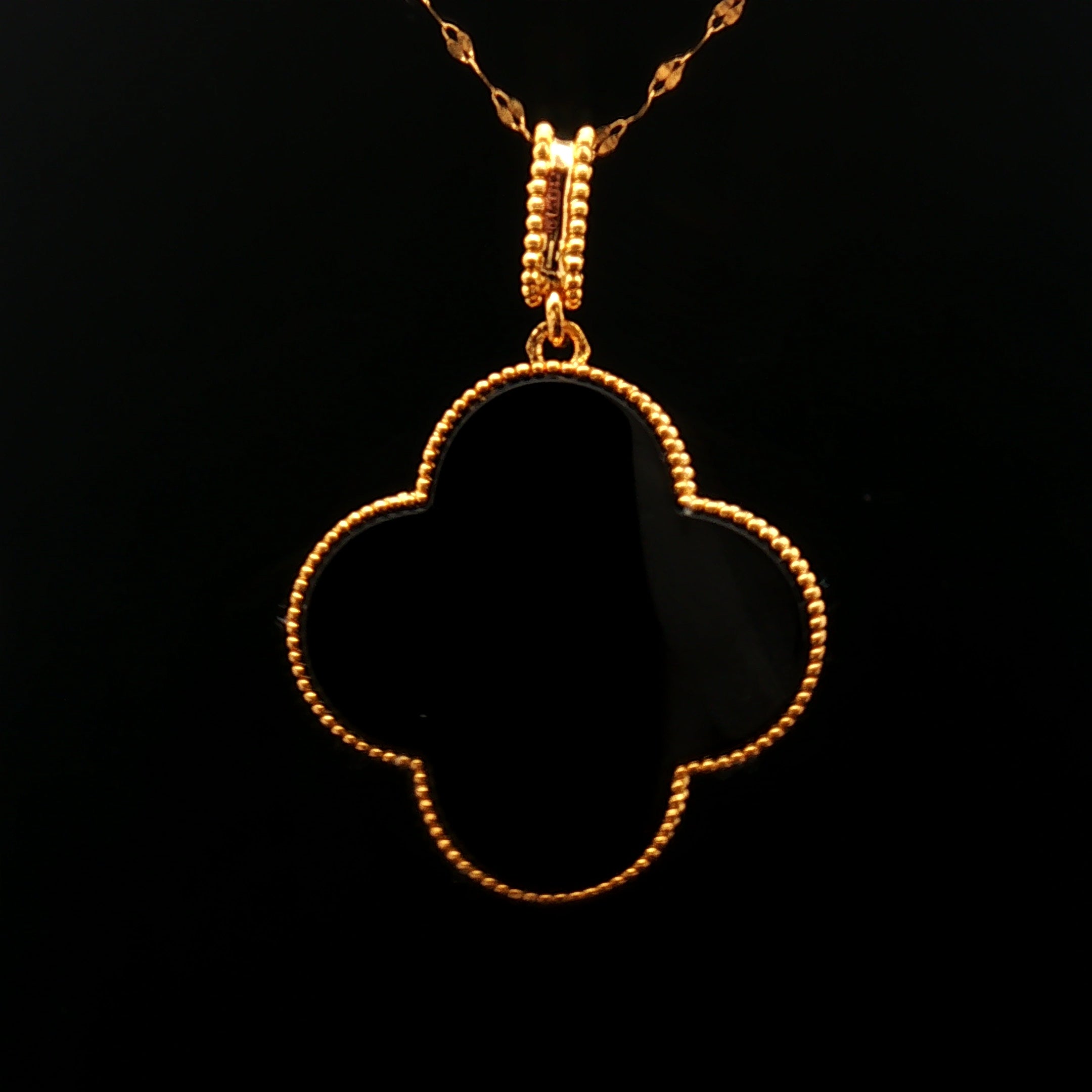 18k Yellow Gold Clover Pendant – 25mm Black Onyx Cabochon Hollow Design